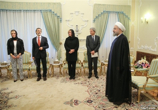 حجاب نامناسب همراهان زن وزیر خارجه ایتالیا در ایران!+ تصاویر