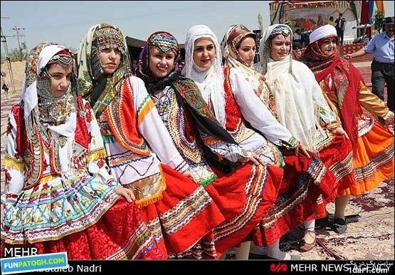 عکس رقص خانمهای ایرانی در عروسی