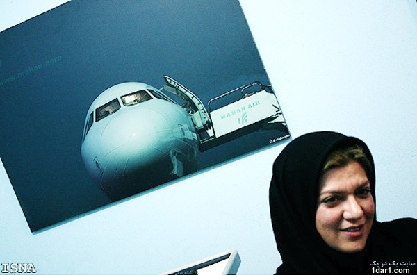 زن خلبان ایرانی در هواپیمای مسافربری + عکس