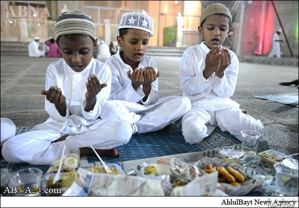 آیین هندوها در ماه رمضان+تصاویر
