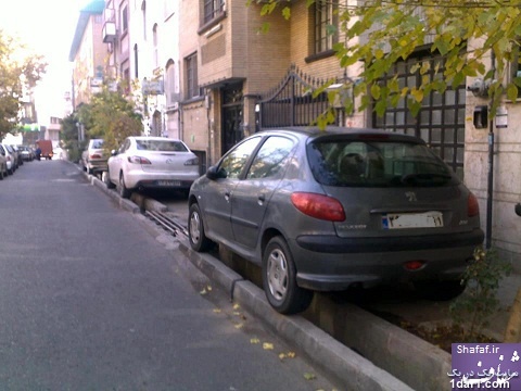 خلاقیت تهرانی ها برای مشکل پارک اتومبیل+عکس